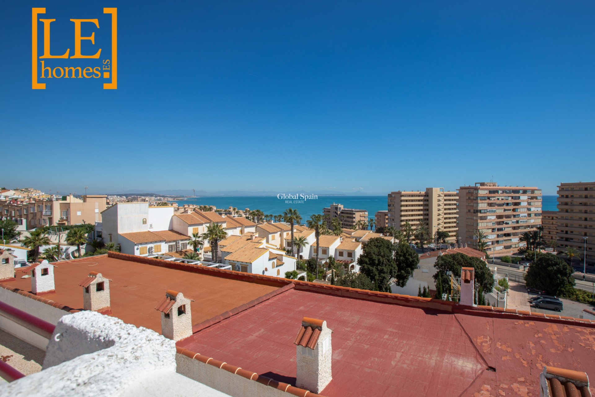 Revente - APPARTEMENT -
TORREVIEJA - Cabo Cervera