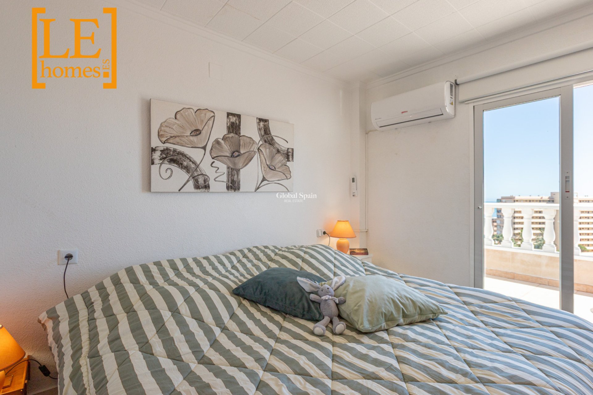 Revente - APPARTEMENT -
TORREVIEJA - Cabo Cervera