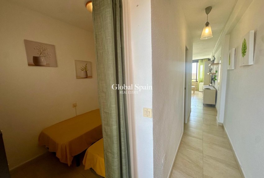 Revente - APPARTEMENT -
TORREVIEJA - Cabo Cervera