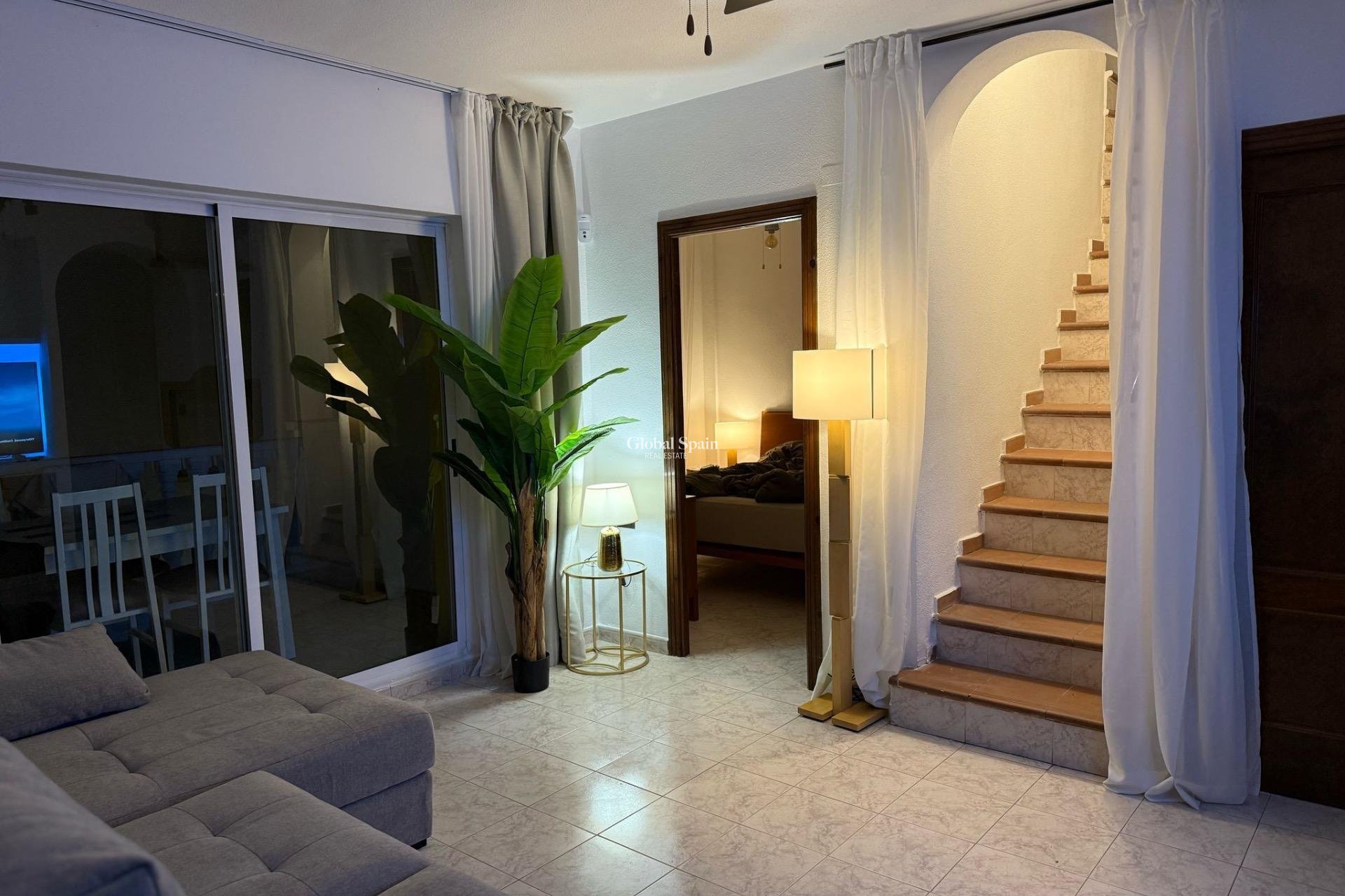 Revente - APPARTEMENT -
TORREVIEJA - Cañada Del Molino