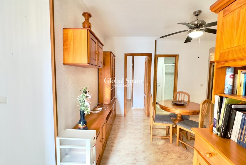 Revente - APPARTEMENT -
TORREVIEJA - Center
