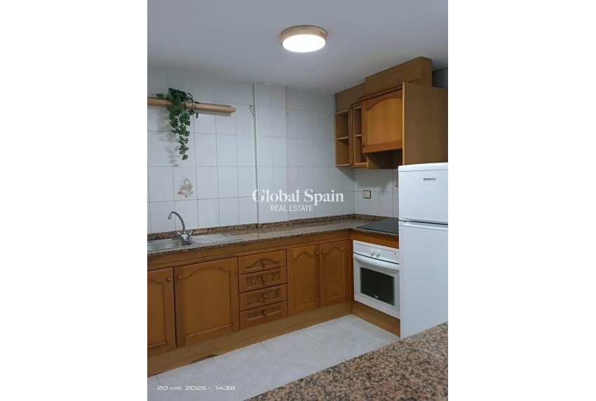 Revente - APPARTEMENT -
TORREVIEJA - Center