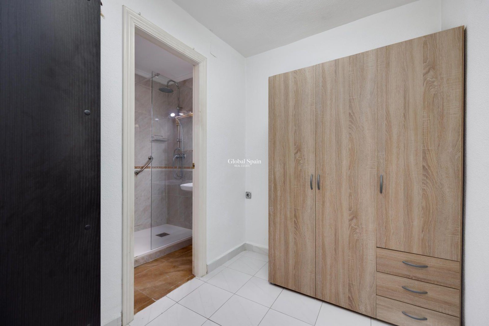 Revente - APPARTEMENT -
TORREVIEJA - Center