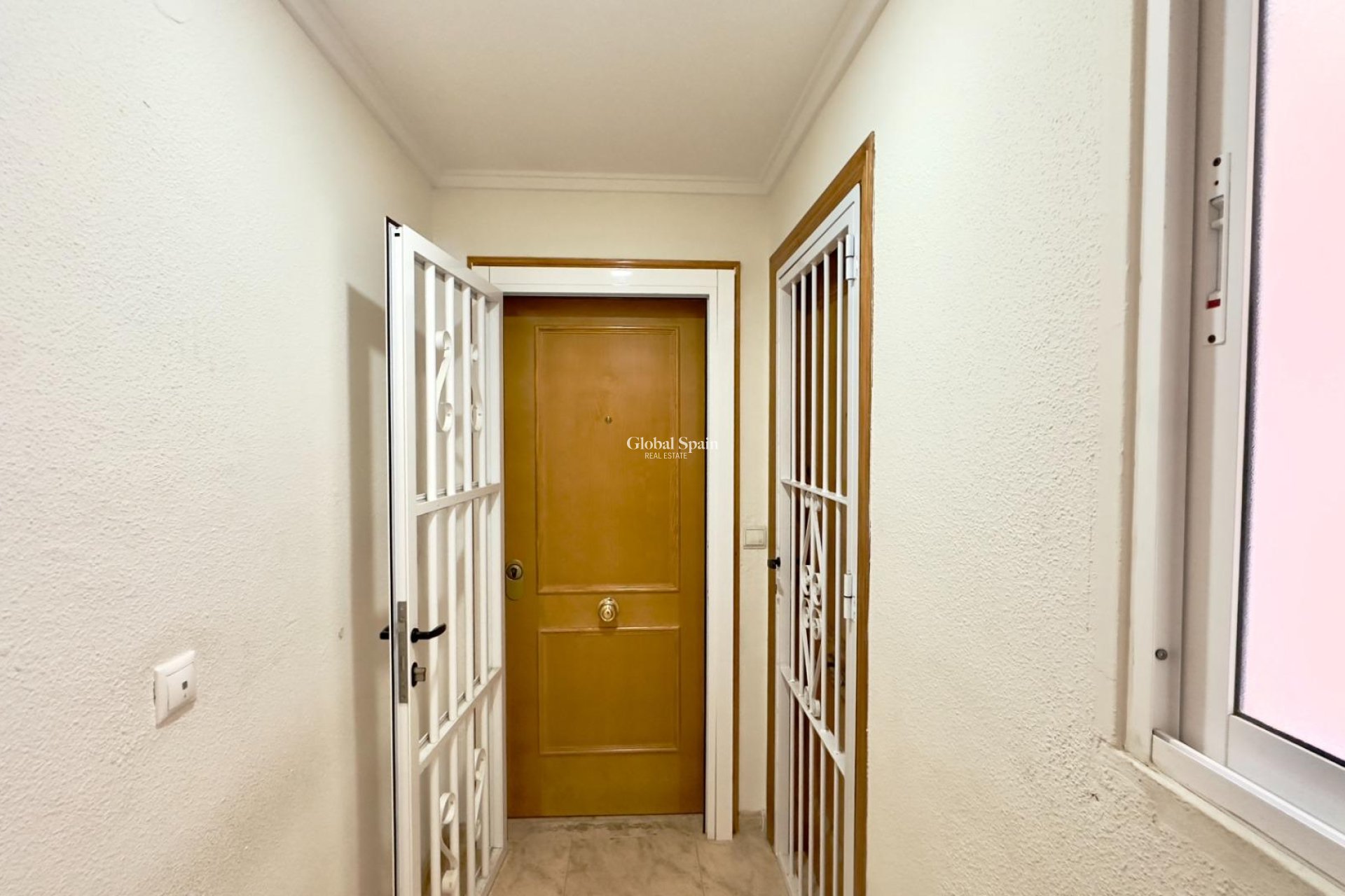 Revente - APPARTEMENT -
TORREVIEJA - Center