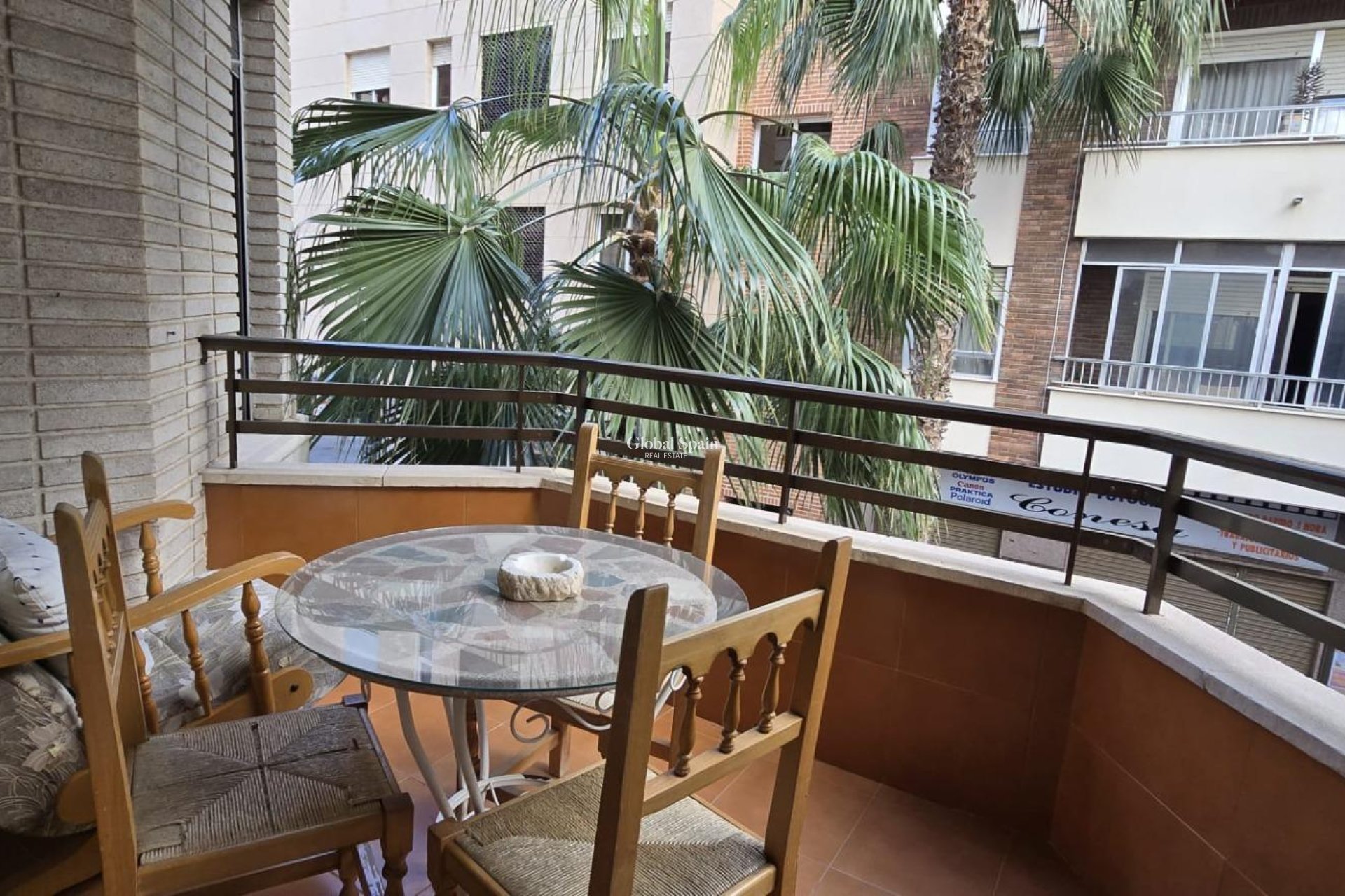 Revente - APPARTEMENT -
TORREVIEJA - Center