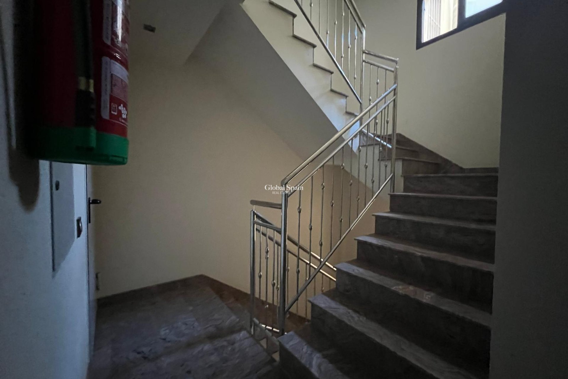 Revente - APPARTEMENT -
TORREVIEJA - Center