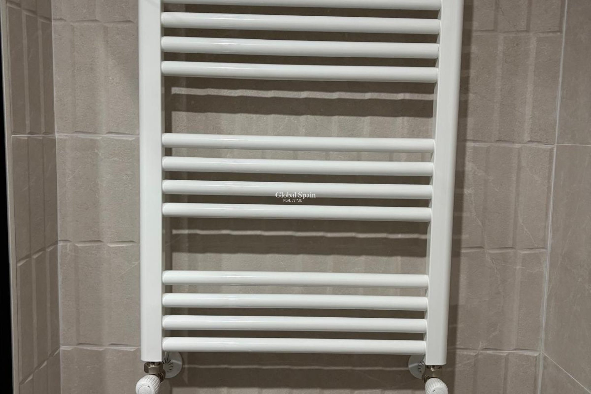 Revente - APPARTEMENT -
TORREVIEJA - Center