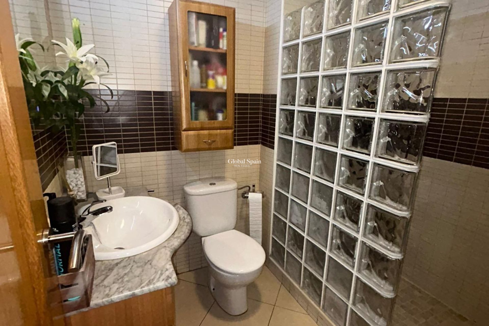 Revente - APPARTEMENT -
TORREVIEJA - Center