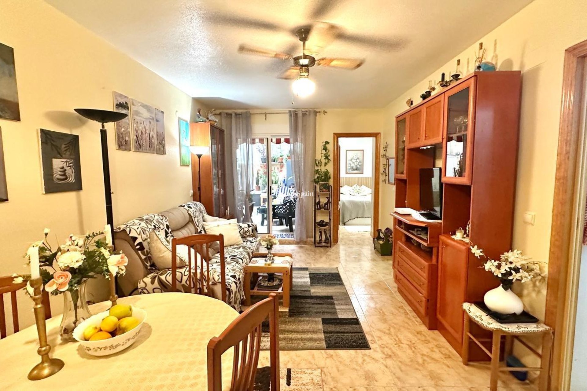 Revente - APPARTEMENT -
TORREVIEJA - Center