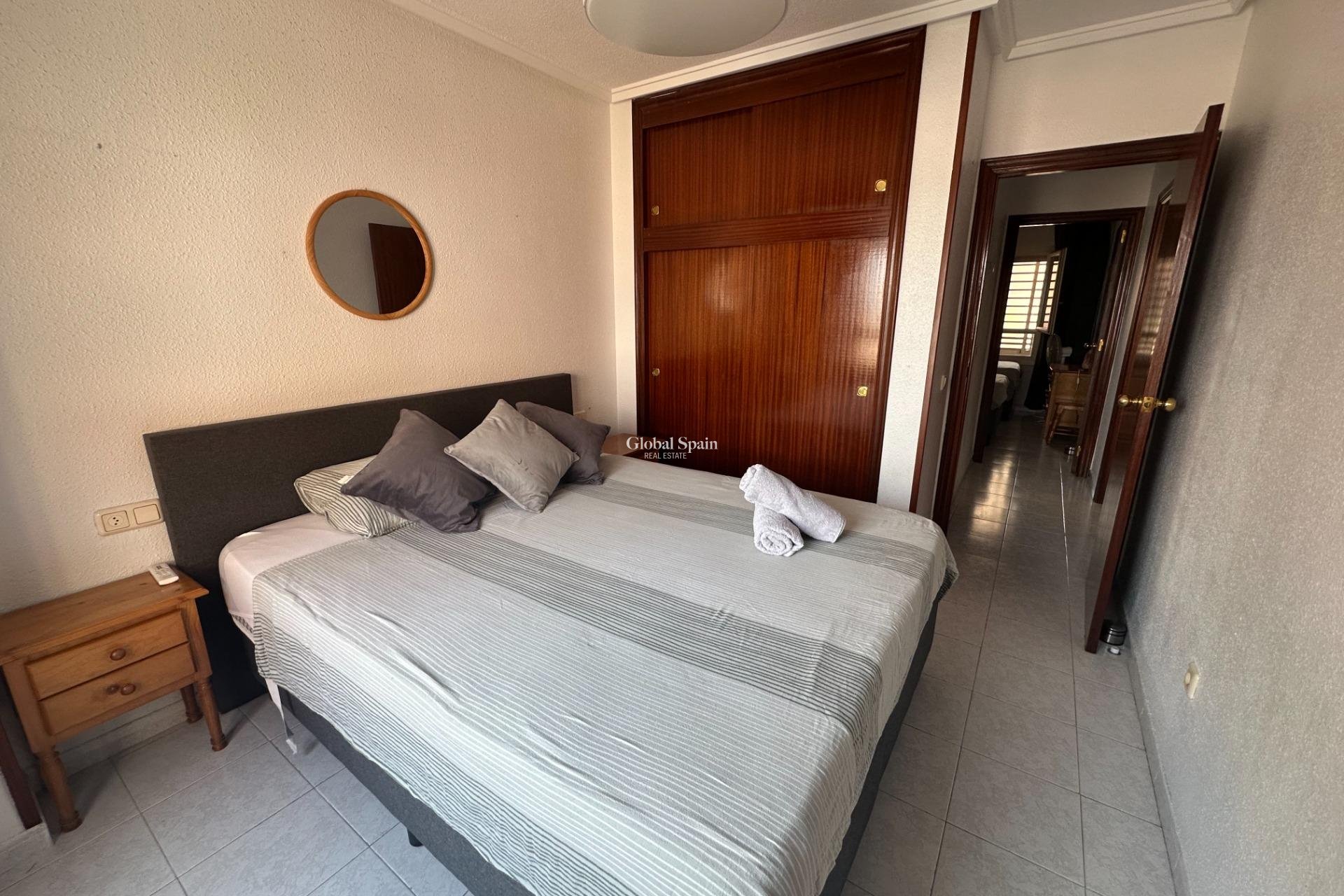 Revente - APPARTEMENT -
TORREVIEJA - Center