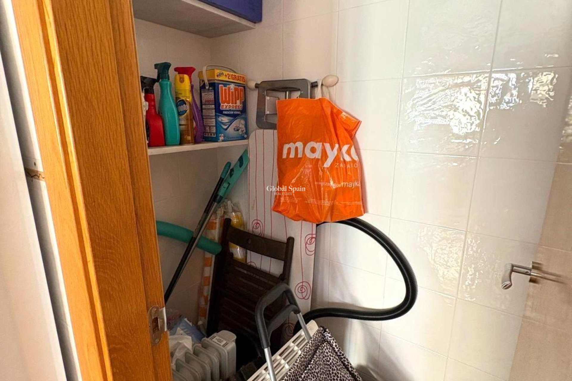 Revente - APPARTEMENT -
TORREVIEJA - Center