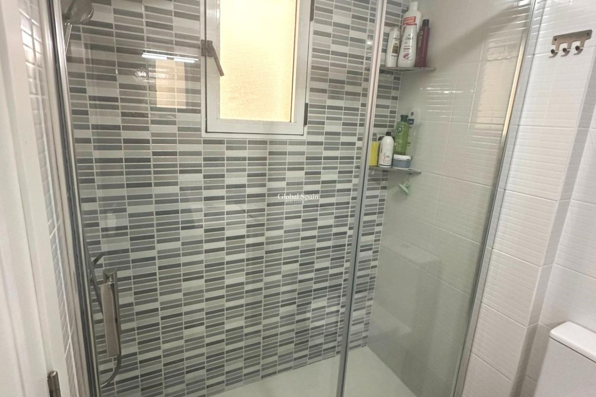 Revente - APPARTEMENT -
TORREVIEJA - Center