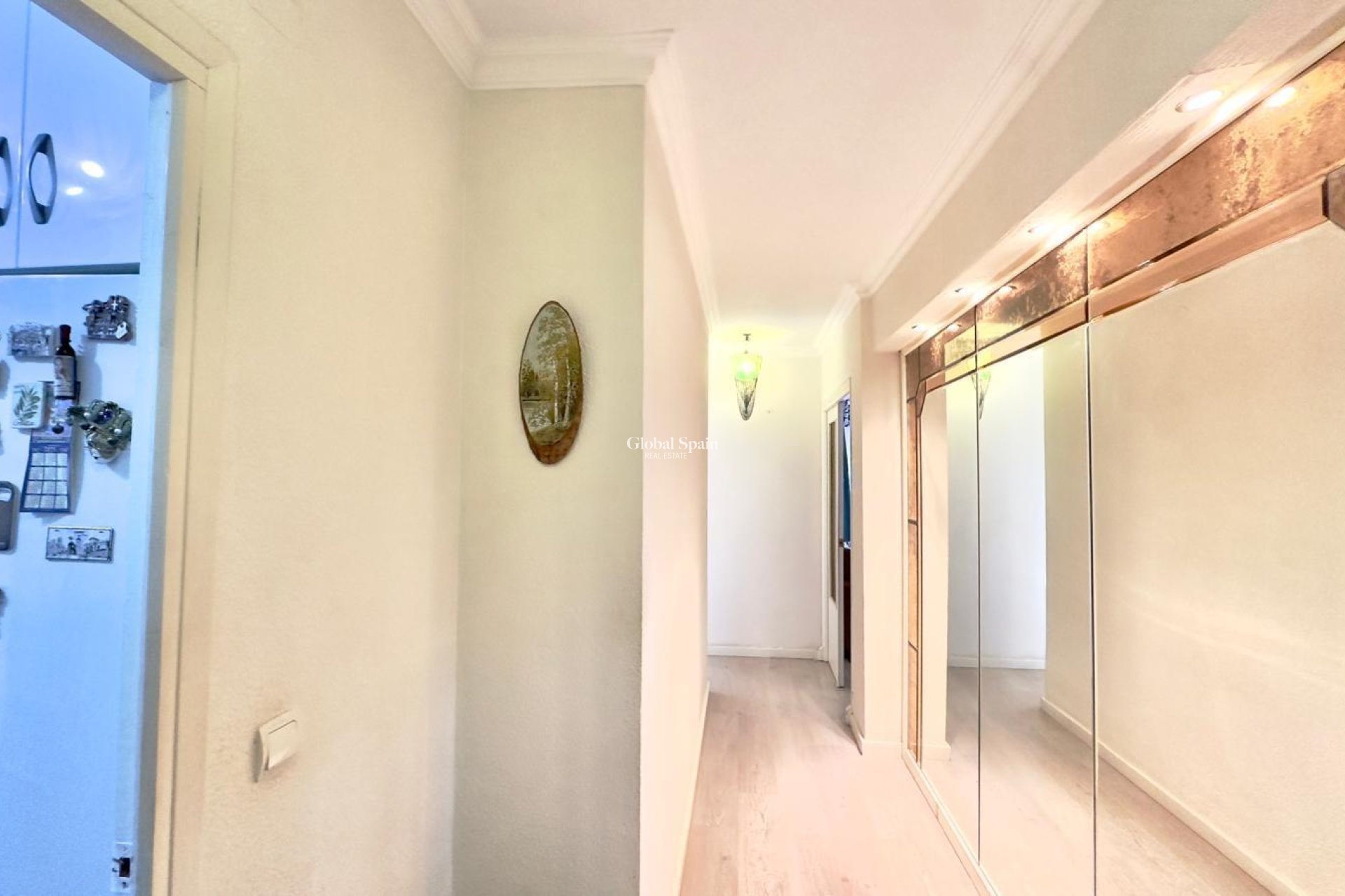 Revente - APPARTEMENT -
TORREVIEJA - Center