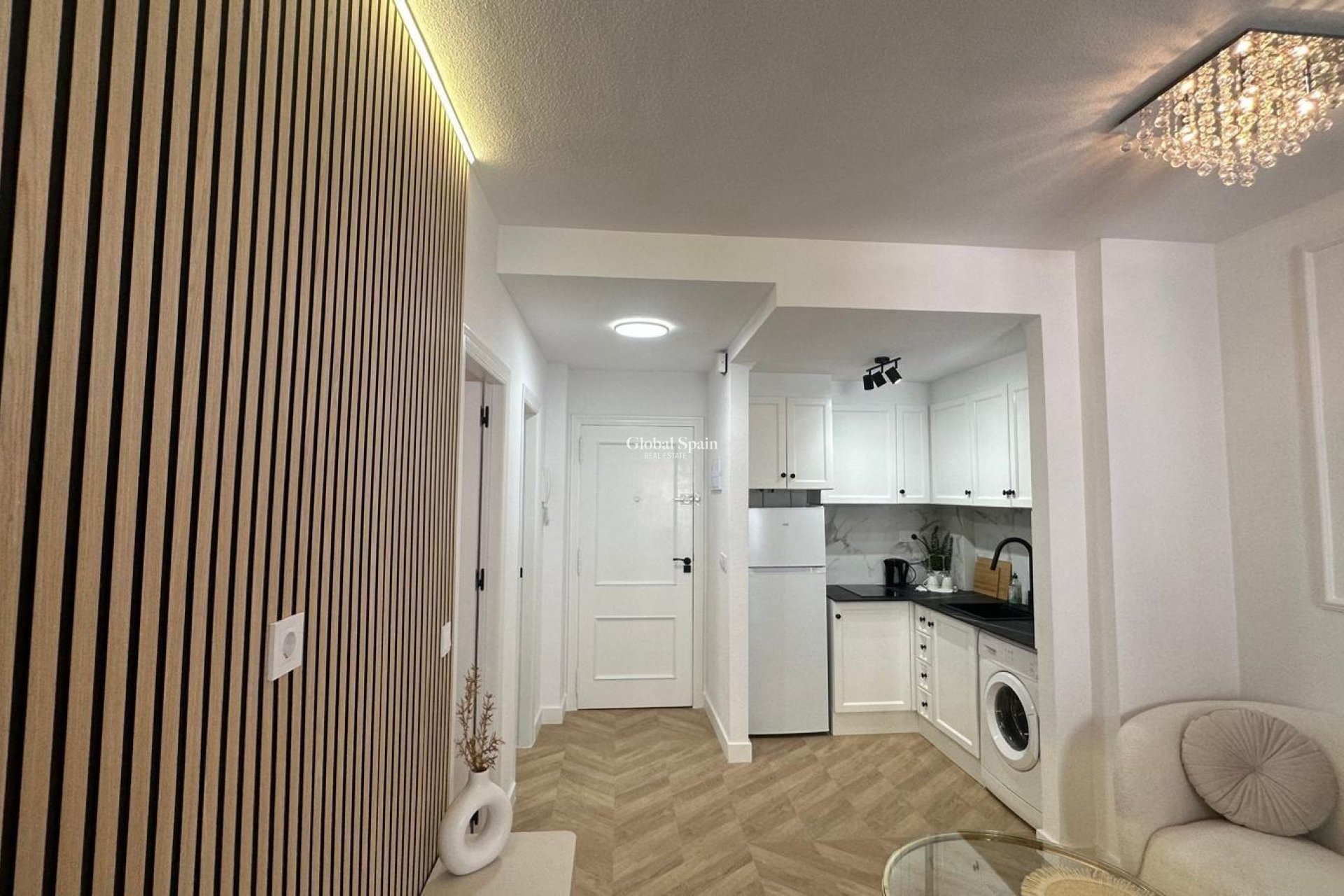 Revente - APPARTEMENT -
TORREVIEJA - Center