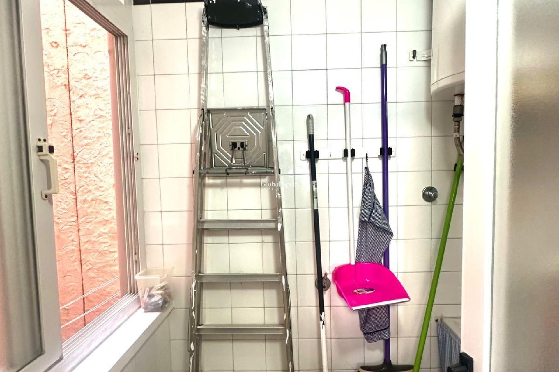 Revente - APPARTEMENT -
TORREVIEJA - Center