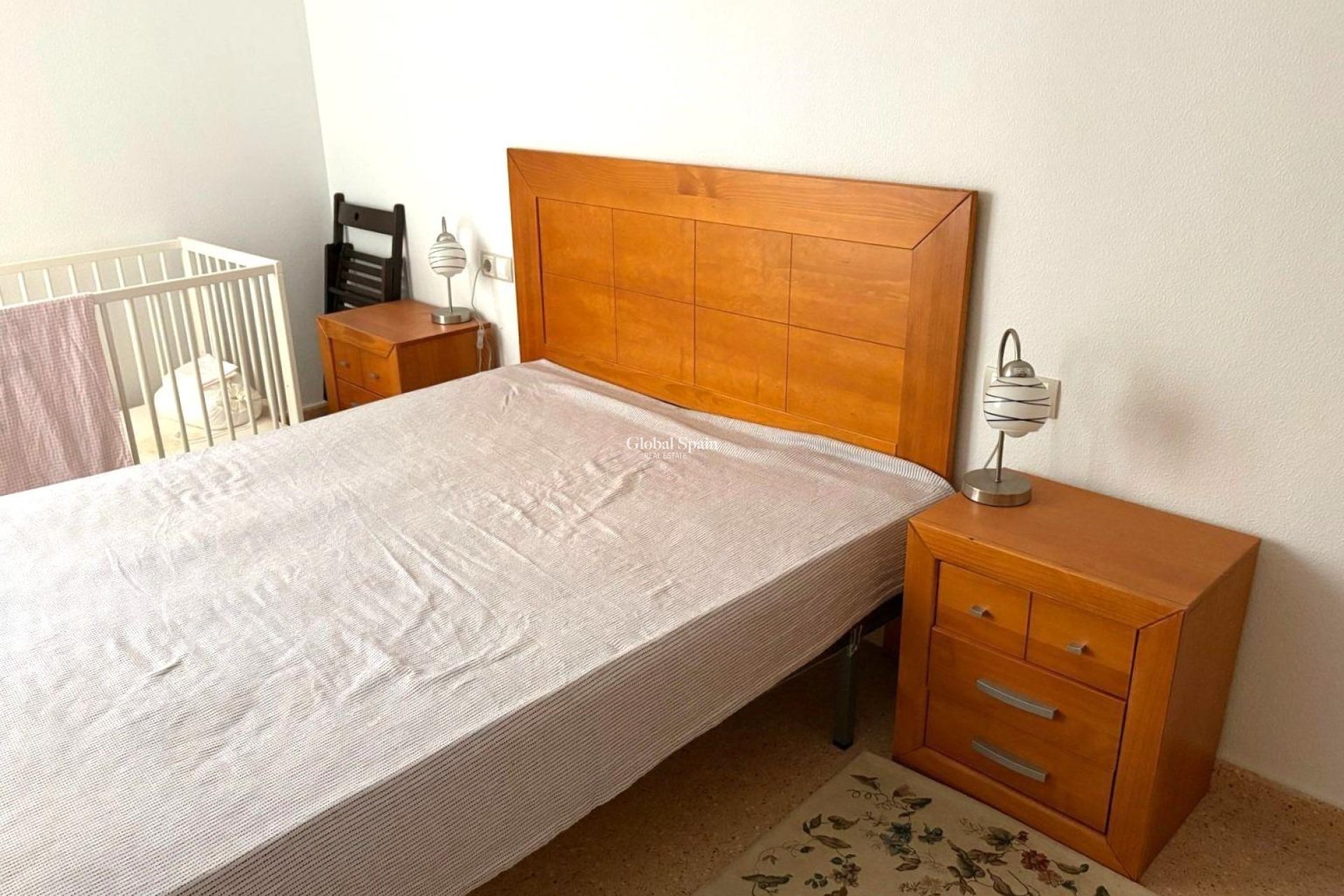 Revente - APPARTEMENT -
TORREVIEJA - Center