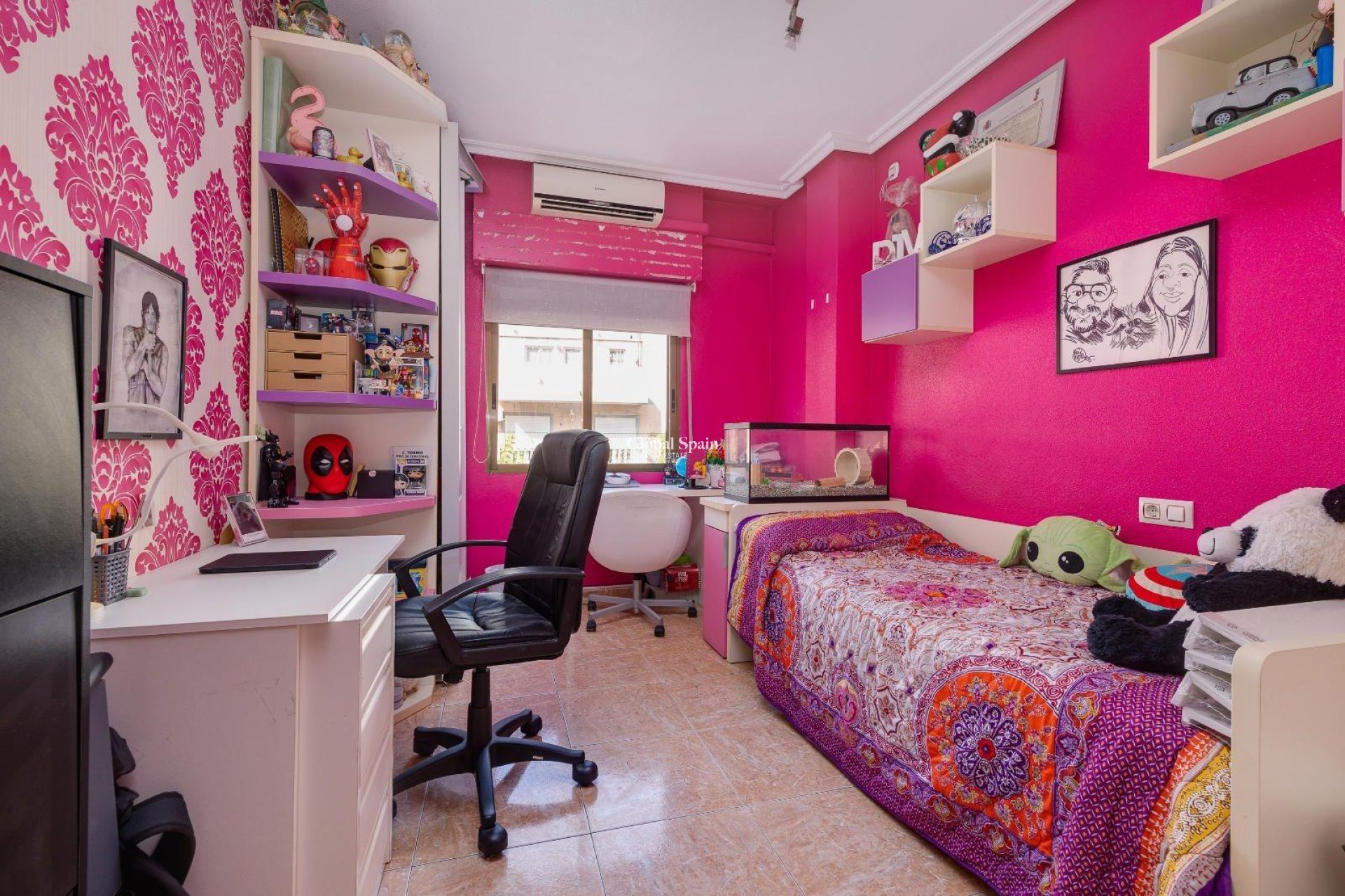 Revente - APPARTEMENT -
TORREVIEJA - Center