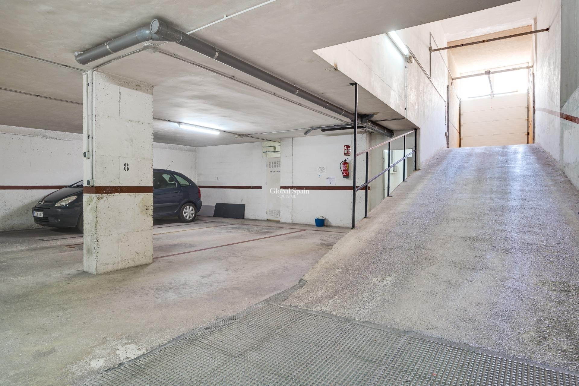 Revente - APPARTEMENT -
TORREVIEJA - Center