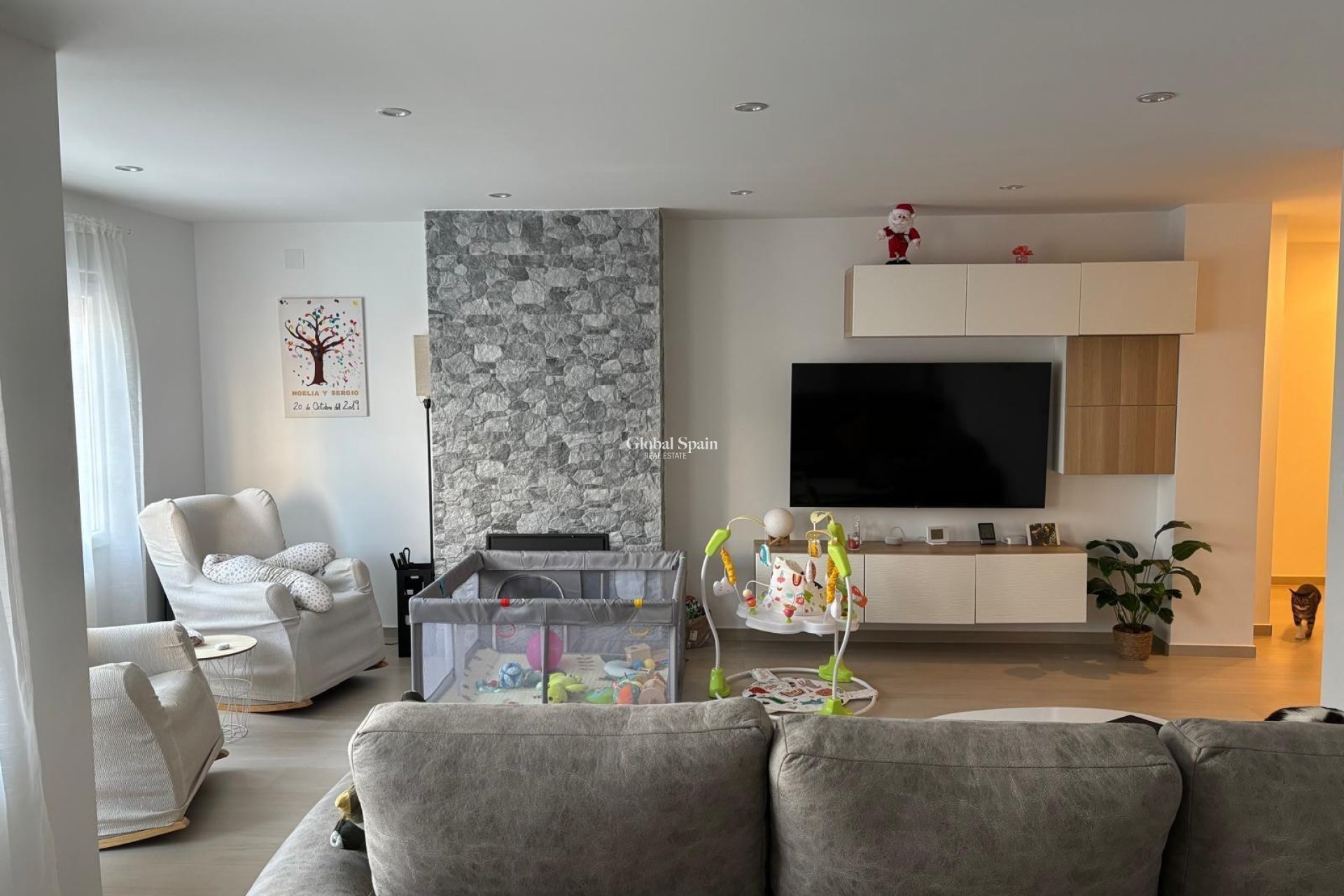 Revente - APPARTEMENT -
TORREVIEJA - Center