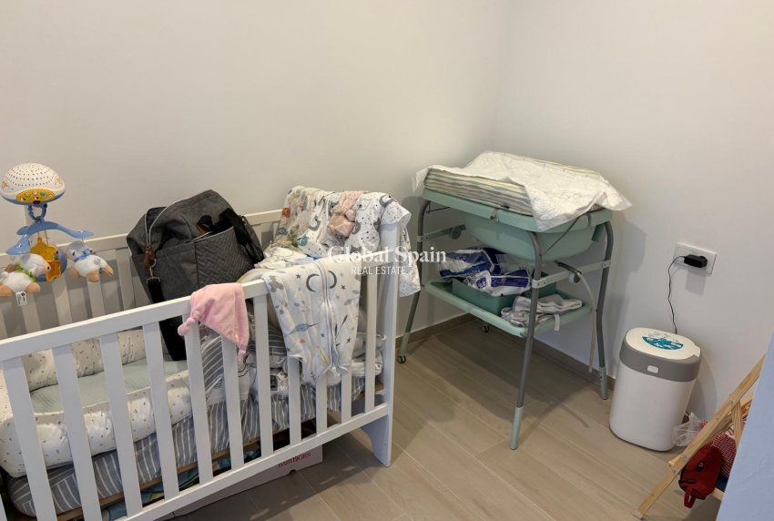 Revente - APPARTEMENT -
TORREVIEJA - Center
