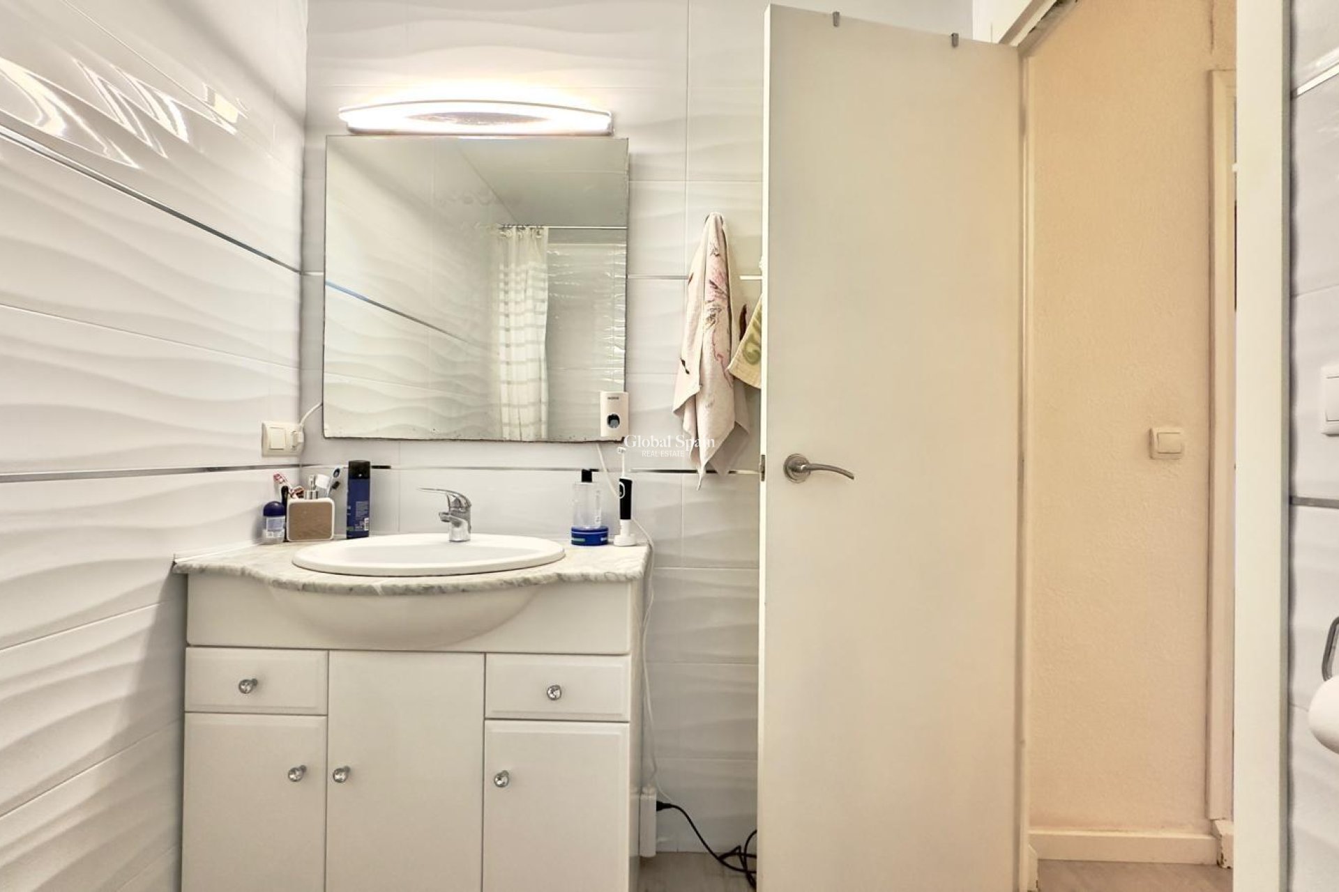 Revente - APPARTEMENT -
TORREVIEJA - Center