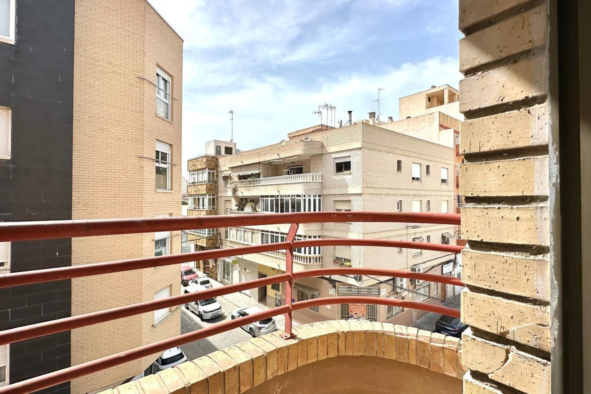 Revente - APPARTEMENT -
TORREVIEJA - Center