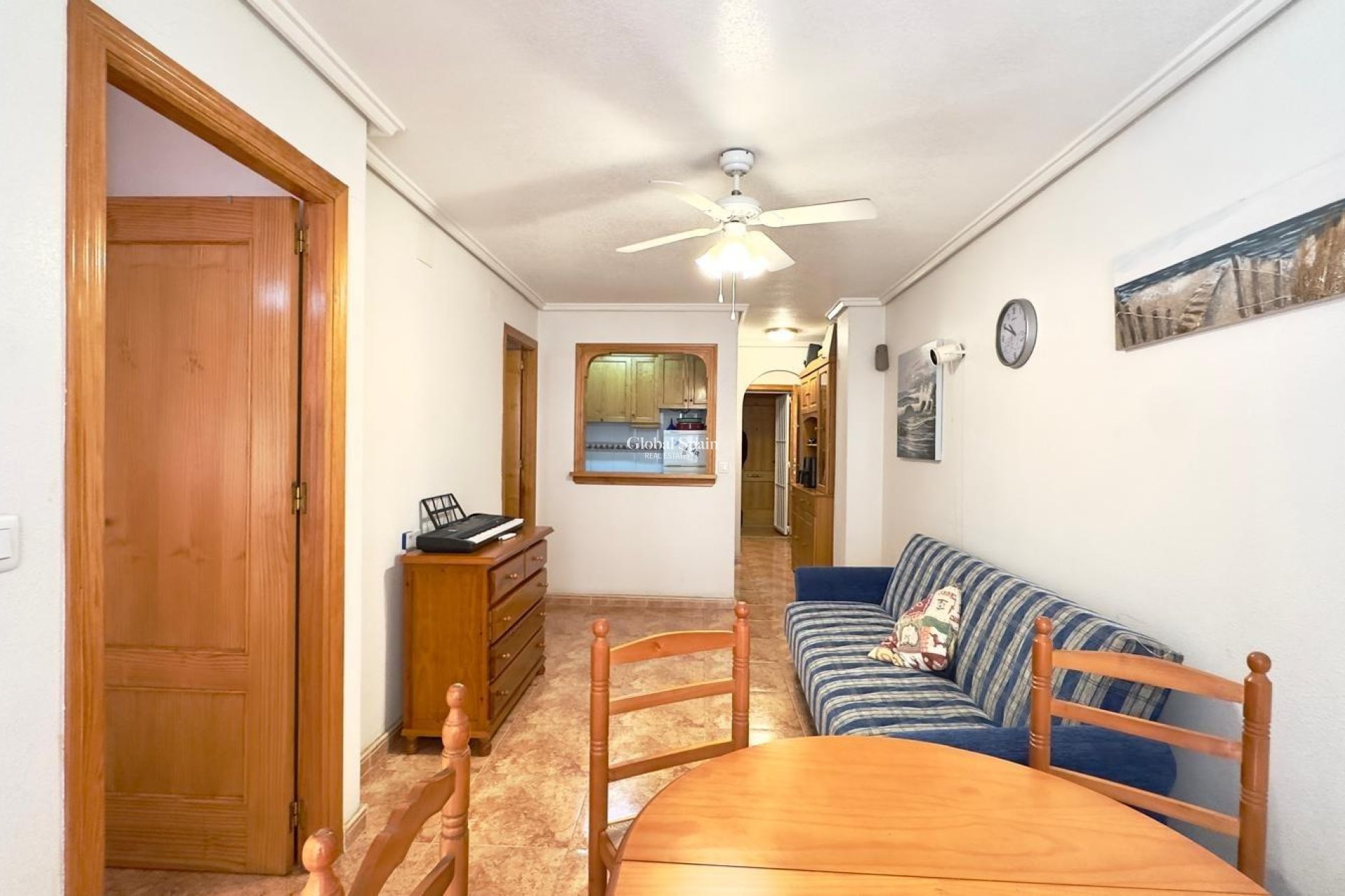 Revente - APPARTEMENT -
TORREVIEJA - Center