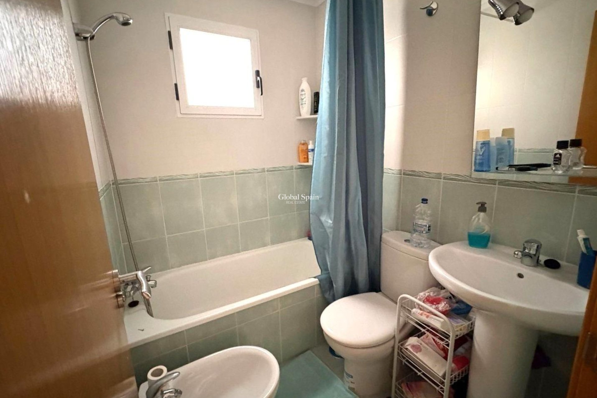 Revente - APPARTEMENT -
TORREVIEJA - Center