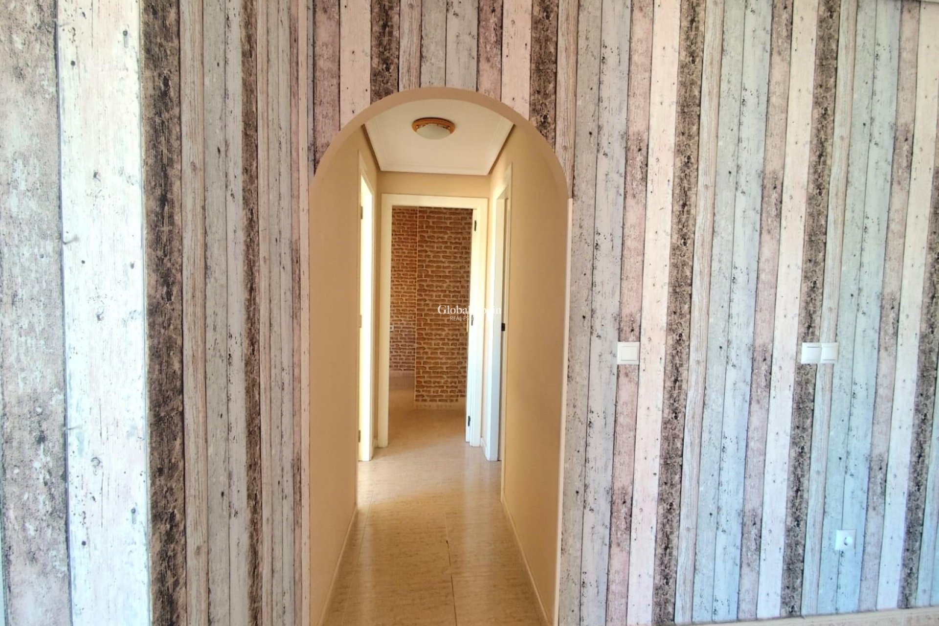Revente - APPARTEMENT -
TORREVIEJA - Center