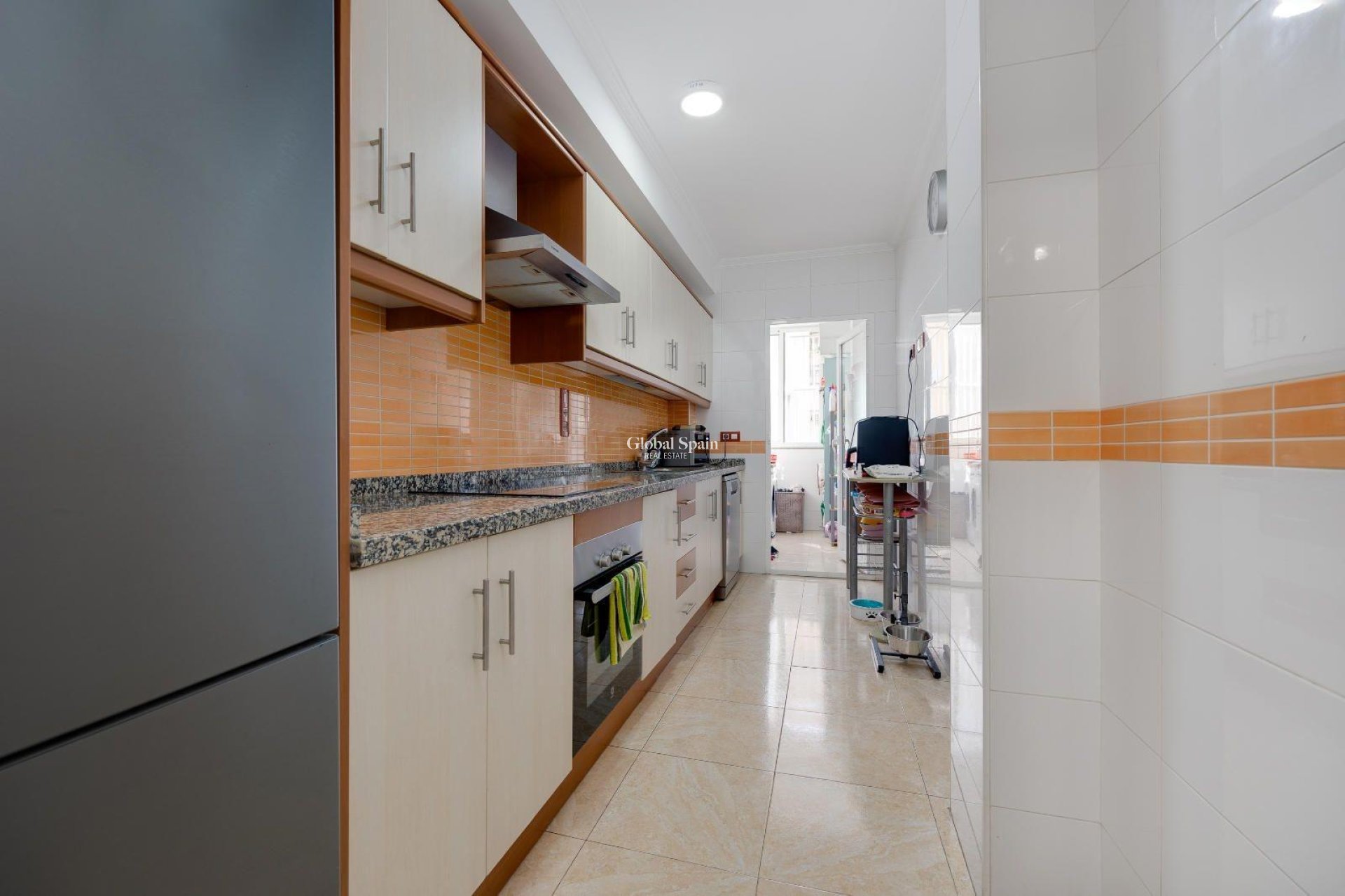 Revente - APPARTEMENT -
TORREVIEJA - Center