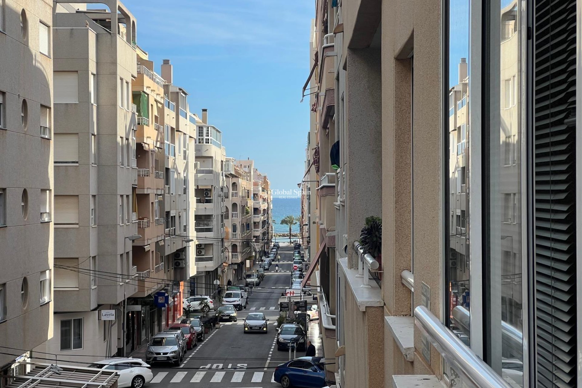Revente - APPARTEMENT -
TORREVIEJA - Center
