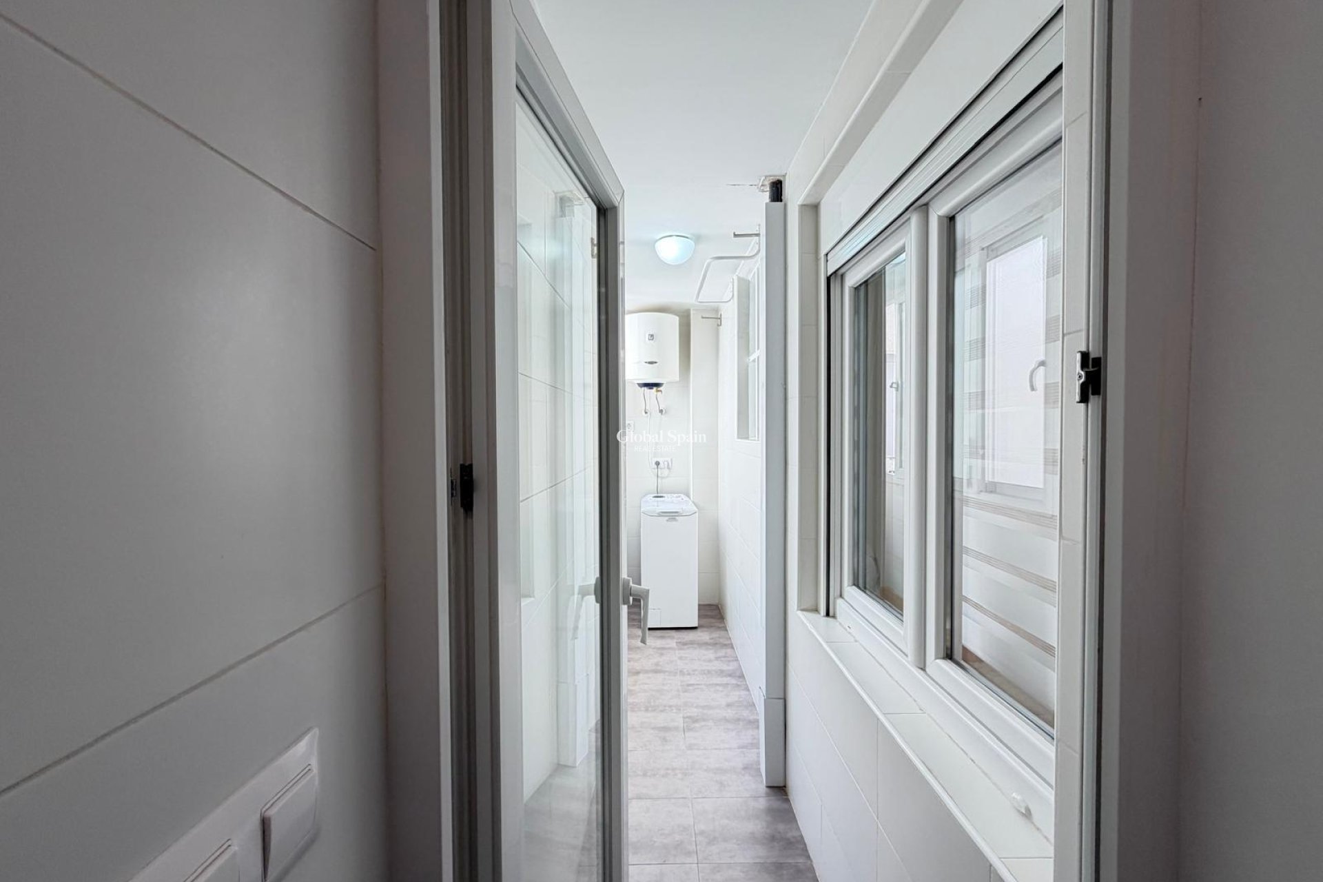 Revente - APPARTEMENT -
TORREVIEJA - Center