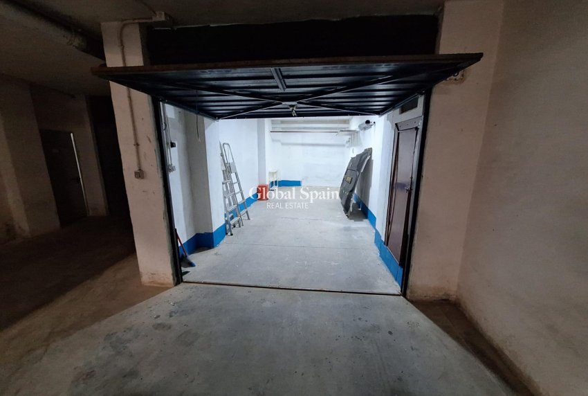 Revente - APPARTEMENT -
TORREVIEJA - Center