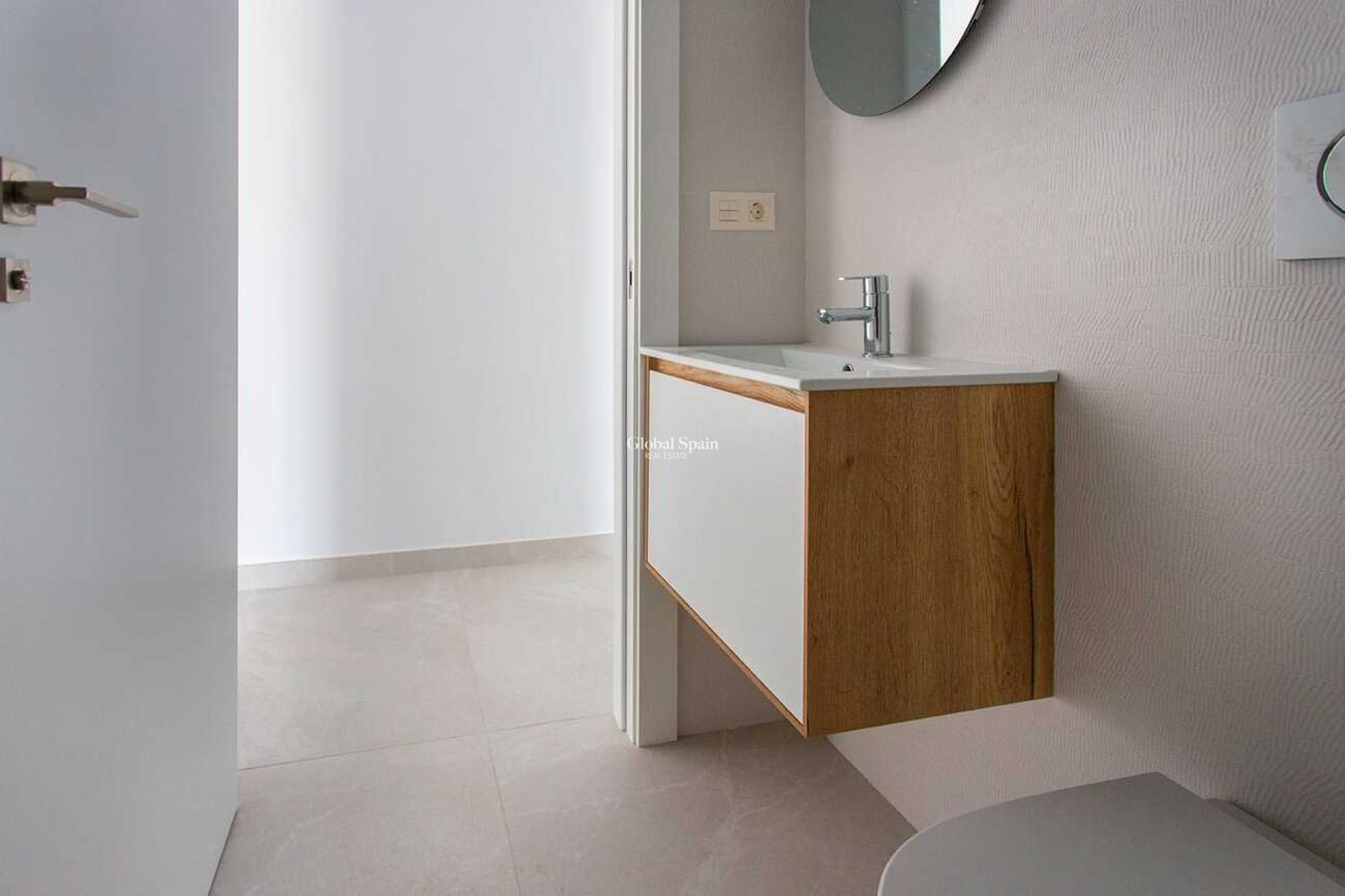Revente - APPARTEMENT -
TORREVIEJA - CENTRE PLAYA DEL CURA LAS PISCINAS