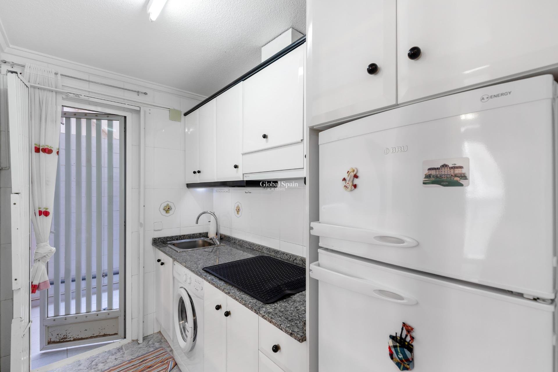 Revente - Appartement -
TORREVIEJA - Centro - Muelle Pesquero