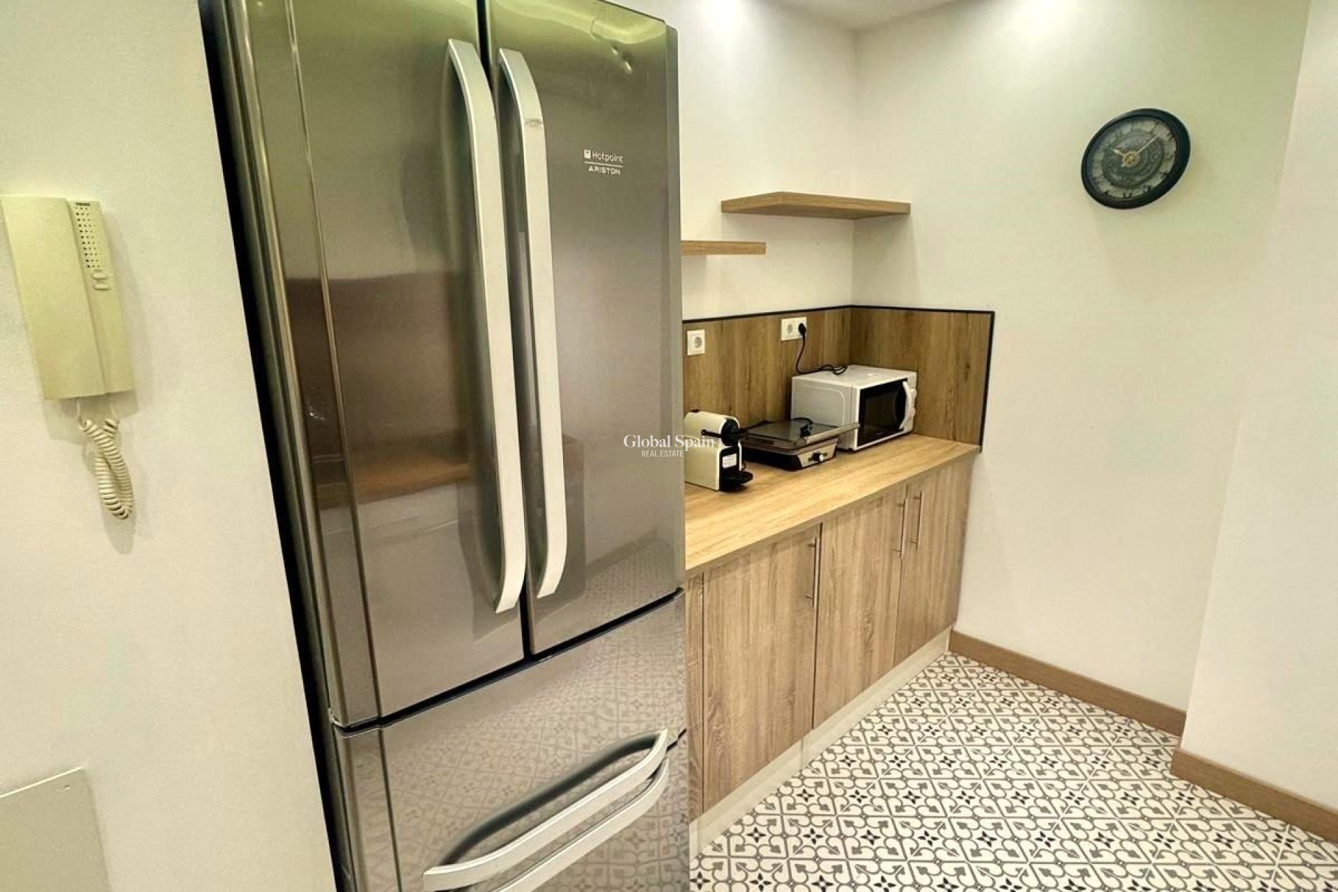 Revente - APPARTEMENT -
TORREVIEJA - Centro - Muelle Pesquero