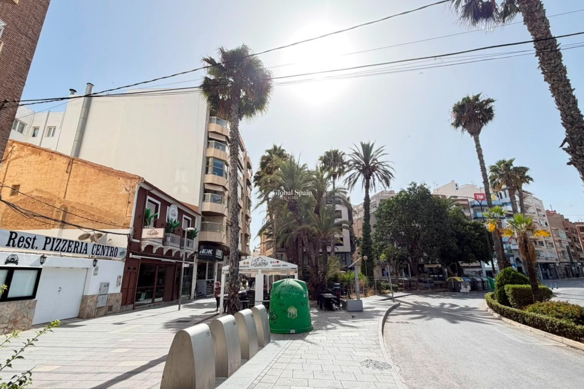 Revente - APPARTEMENT -
TORREVIEJA - Centro - Muelle Pesquero