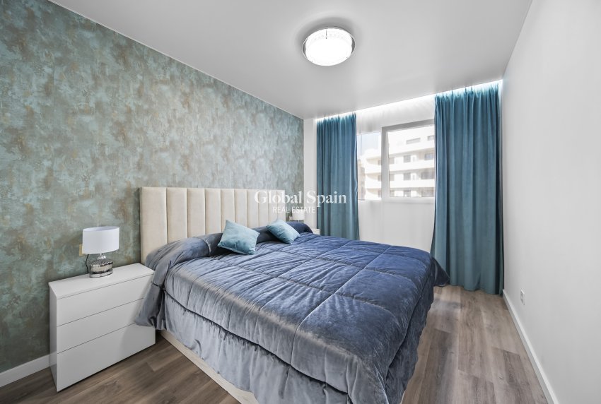 Revente - Appartement -
TORREVIEJA - Centro