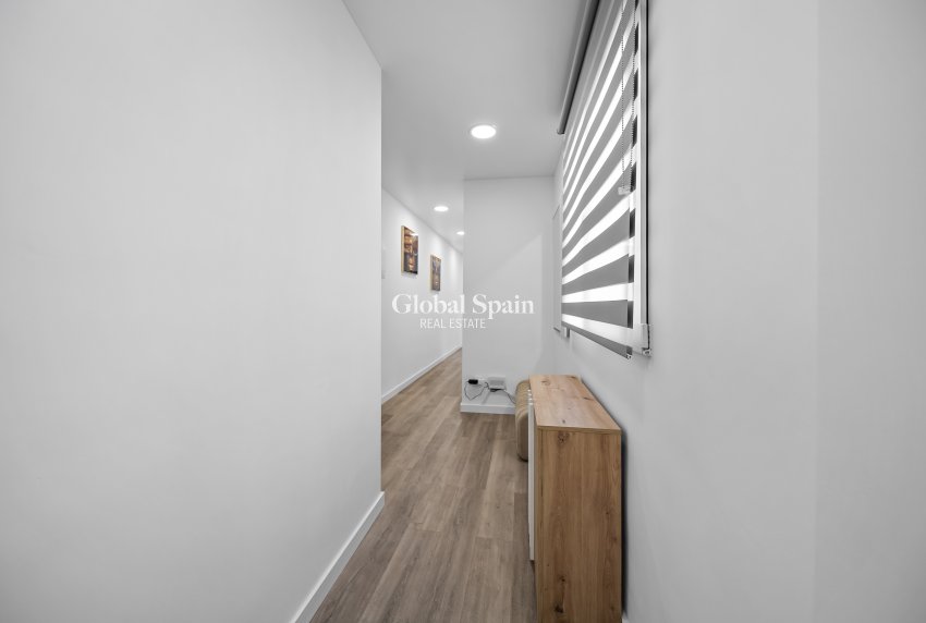 Revente - Appartement -
TORREVIEJA - Centro