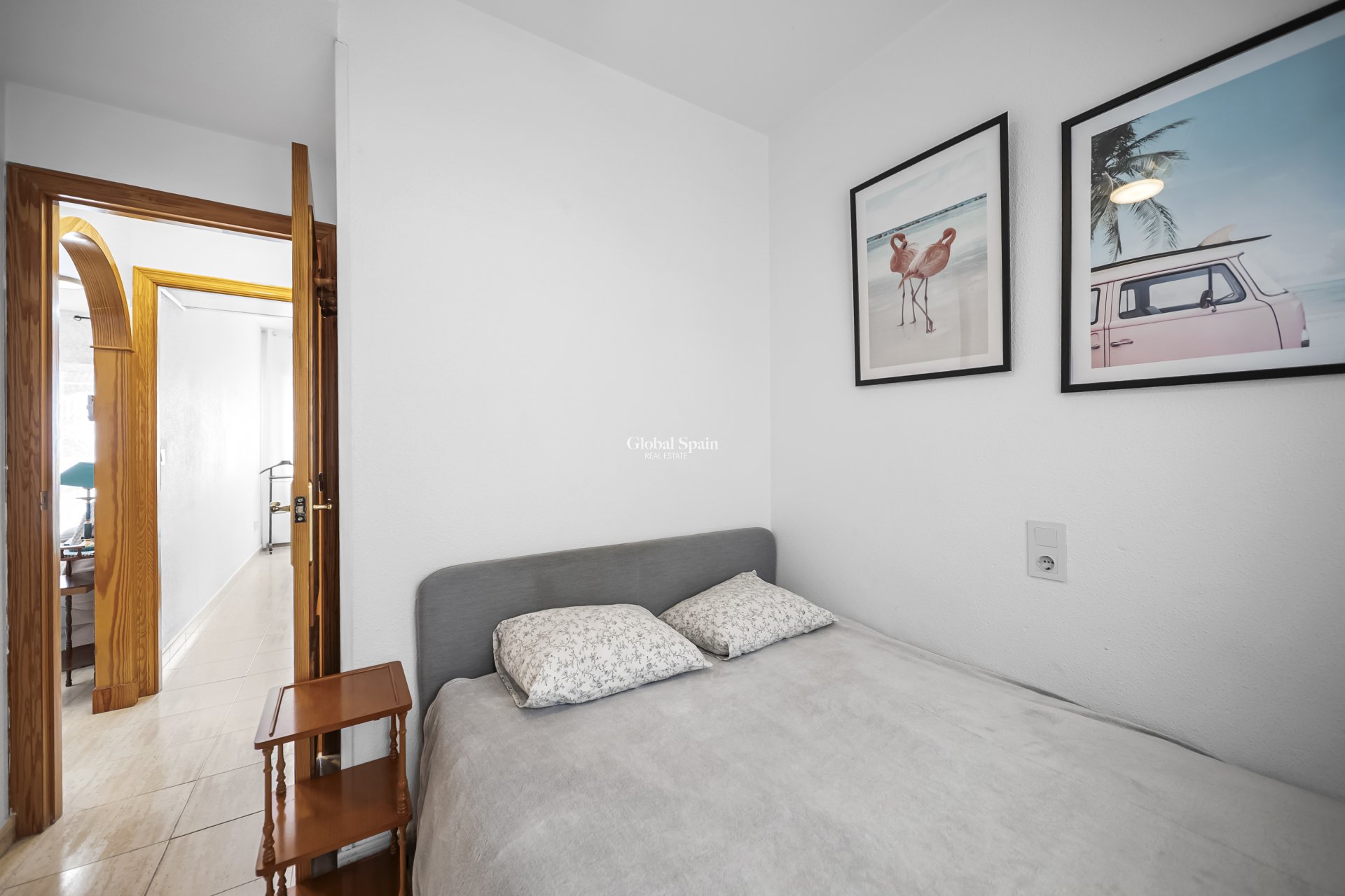 Revente - APPARTEMENT -
TORREVIEJA - Centro