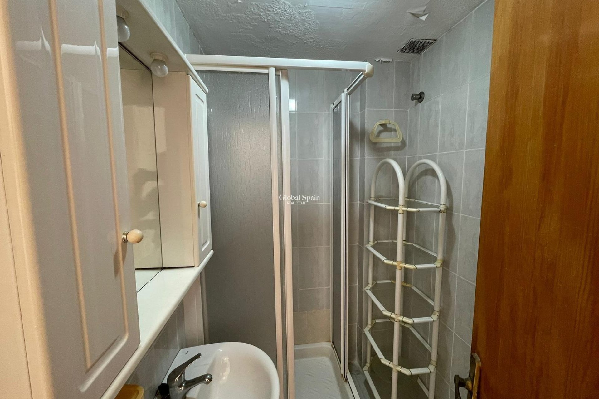Revente - APPARTEMENT -
TORREVIEJA - Centro