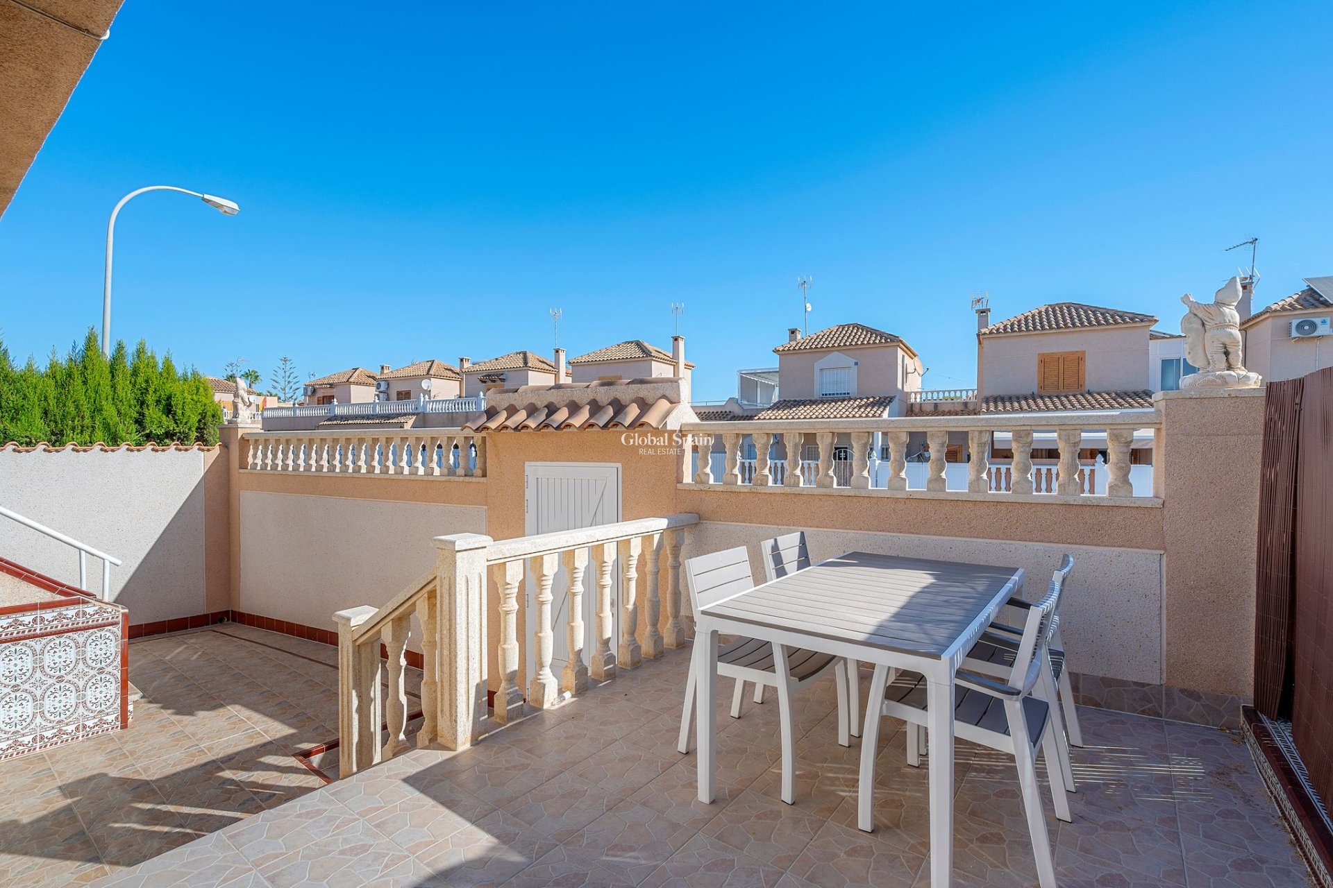 Revente - APPARTEMENT -
TORREVIEJA - Costa Blanca South