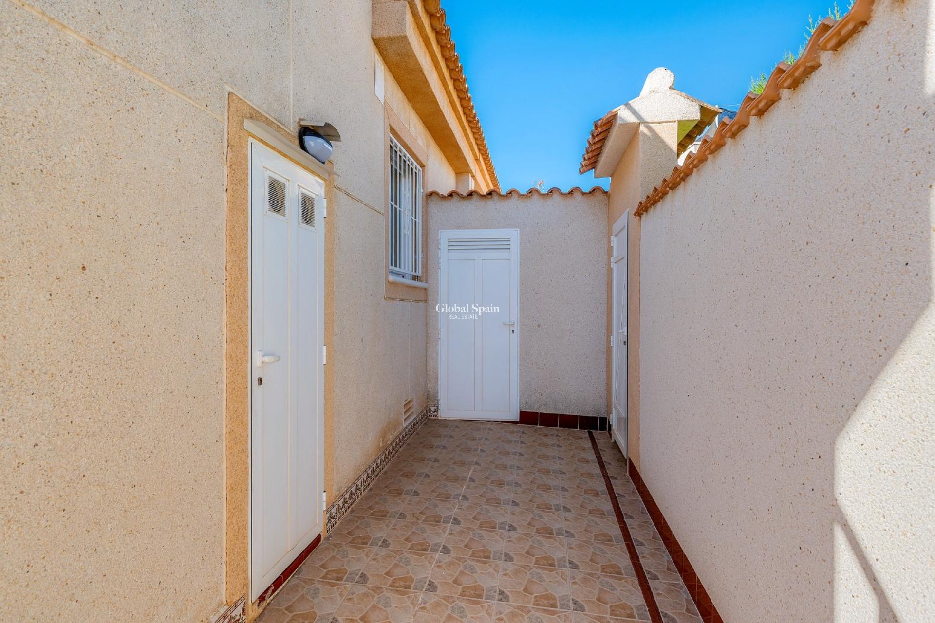 Revente - APPARTEMENT -
TORREVIEJA - Costa Blanca South