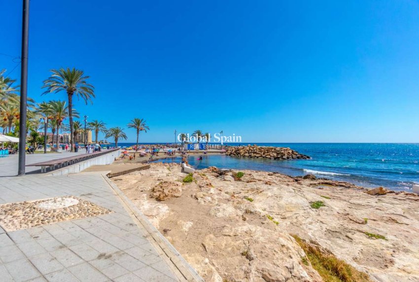 Revente - APPARTEMENT -
TORREVIEJA - Costa Blanca