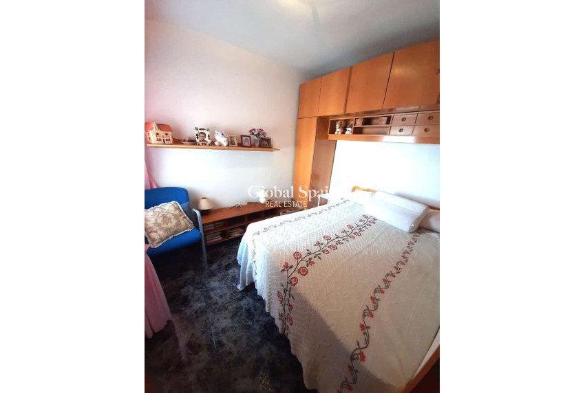 Revente - APPARTEMENT -
TORREVIEJA - Costa Blanca