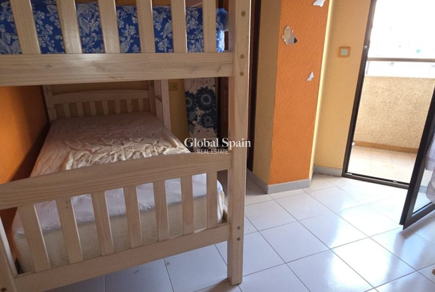 Revente - APPARTEMENT -
TORREVIEJA - Costa Blanca