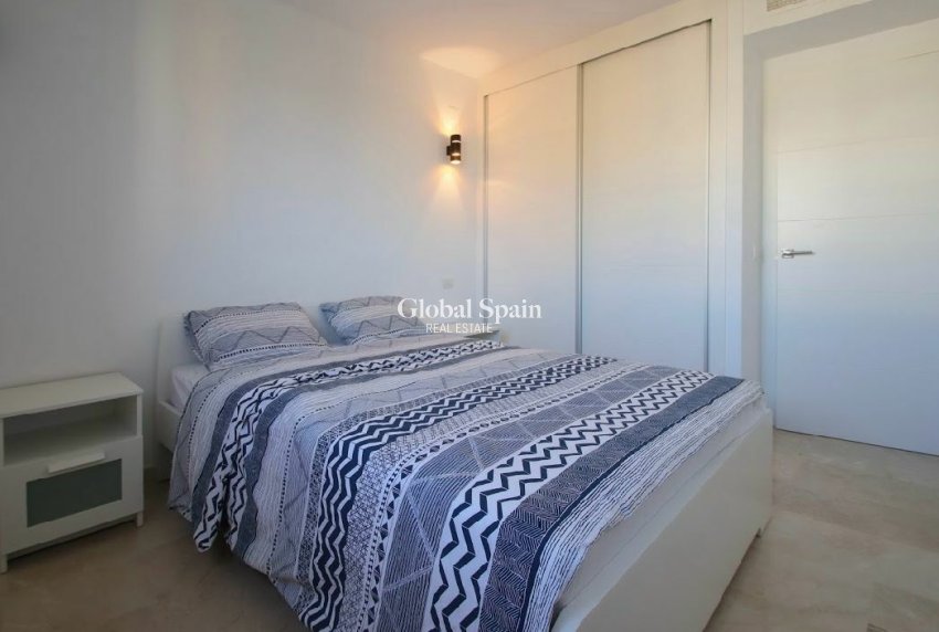 Revente - APPARTEMENT -
TORREVIEJA - Costa Blanca