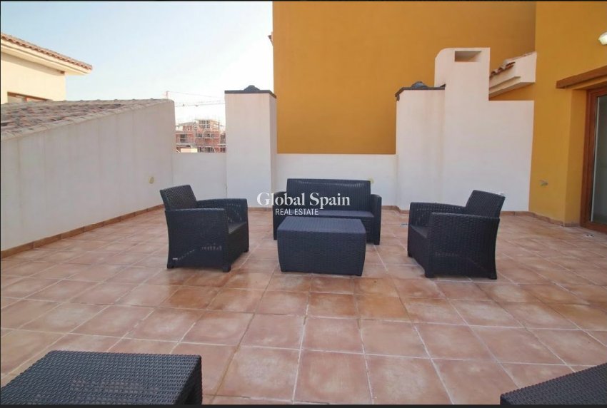 Revente - APPARTEMENT -
TORREVIEJA - Costa Blanca