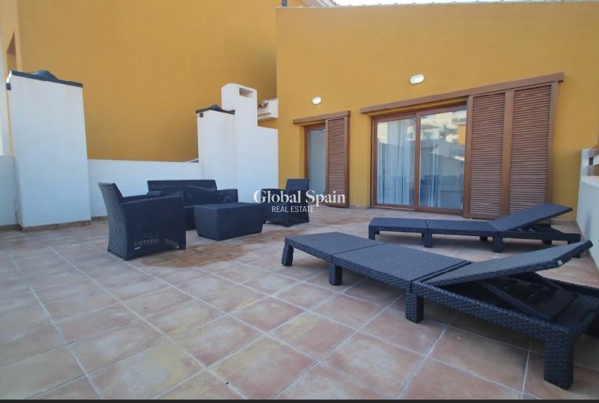 Revente - APPARTEMENT -
TORREVIEJA - Costa Blanca