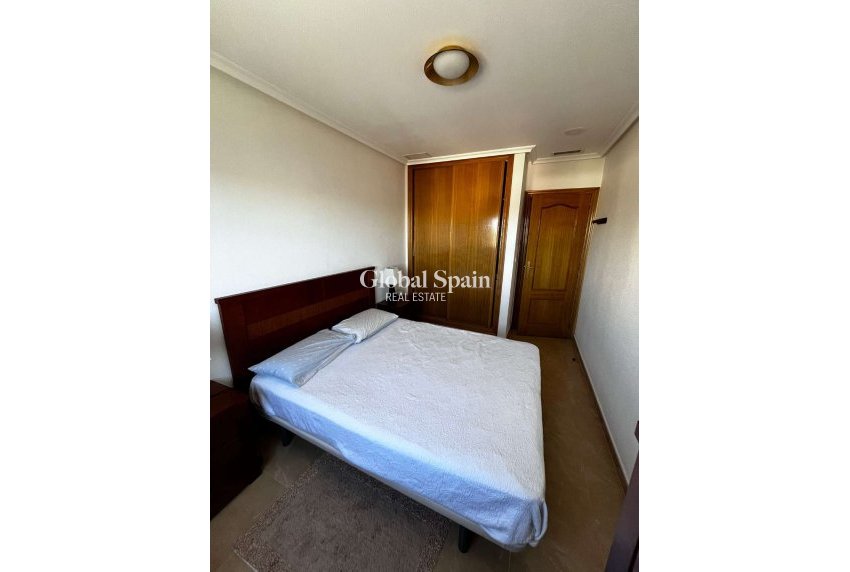 Revente - APPARTEMENT -
TORREVIEJA - Costa Blanca